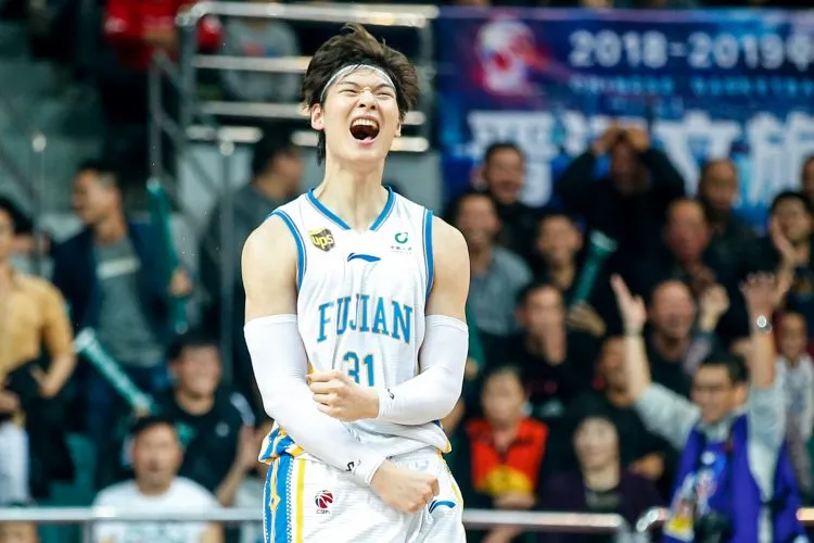 转折点！孟菲斯灰熊队长鼓劲，CBA季后赛赛前攻防权衡，态度坚定，轮换策略成焦点的简单介绍-NG体育